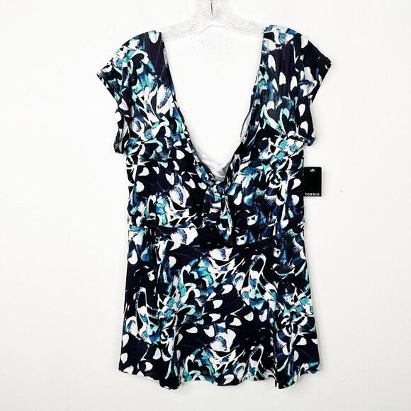 NWT TORRID Babydoll Floral Super Soft Tie-Front Off-Shoulder Top Sz. 3 or a 3X - Picture 4 of 5